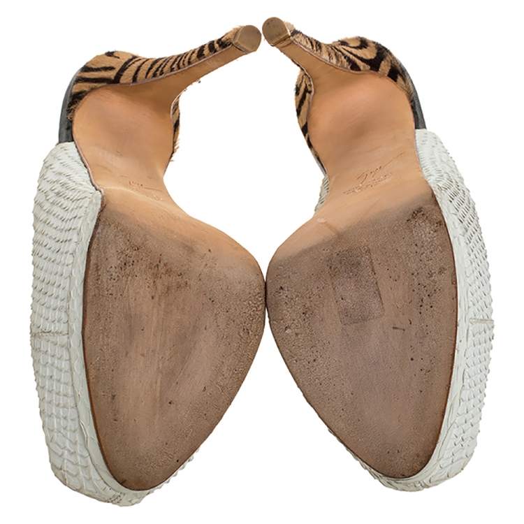 Pre Owned Giuseppe Zanotti White Python Embossed Leather Peep Toe Platform Slingback Sandals Size 37.5