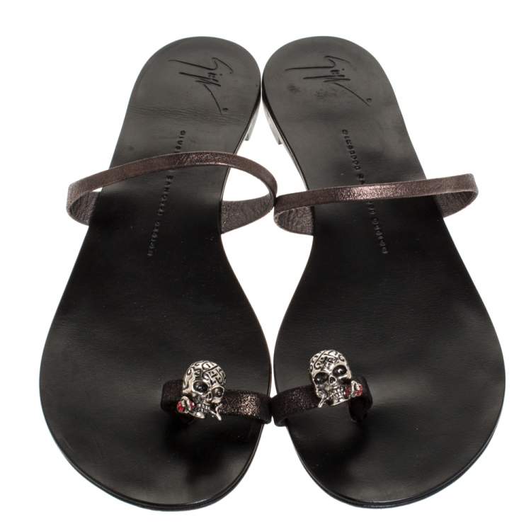 Pre Owned Giuseppe Zanotti Metallic Leather Skull Toe Ring Flats Size 40