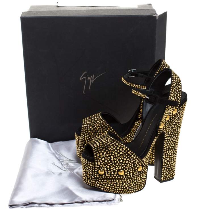Pre Owned Giuseppe Zanotti Black/Gold Crystal Embellished Suede Betty Platform Sandals Size 39