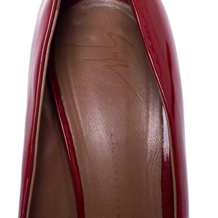 Pre Owned Giuseppe Zanotti Red Patent Leather and Suede Peep Toe Pumps Size 39.5
