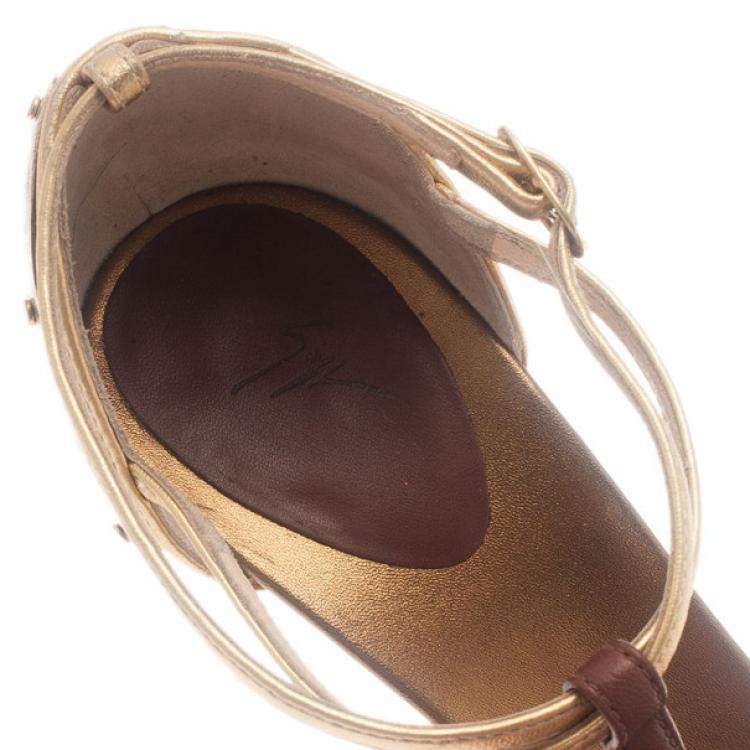 Pre Owned Giuseppe Zanotti Cognac & Gold Leather Metal Plated T-Strap Sandals Size 38.5
