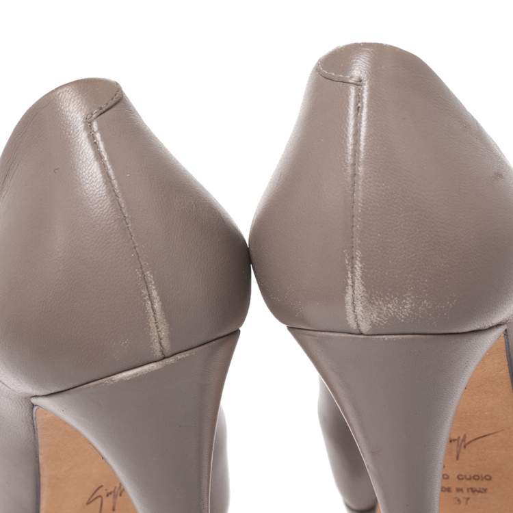 Pre Owned Giuseppe Zanotti Taupe Leather Peep Toe Platform Pumps Size 37