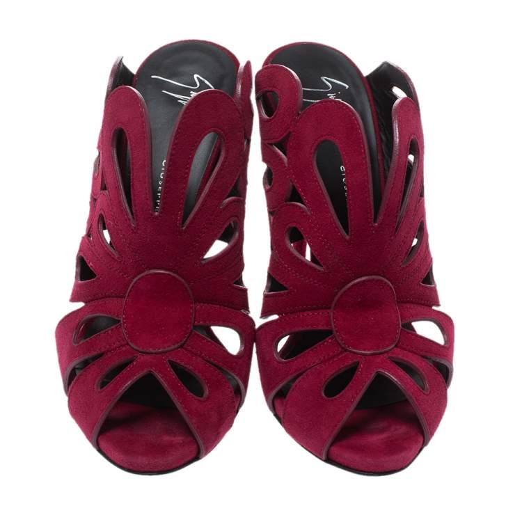 Pre Owned Giuseppe Zanotti Red Cutout Suede Peep Toe Sandals Size 38