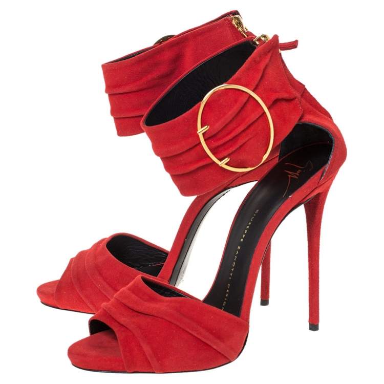 Pre Owned Giuseppe Zanotti Red Pleated Suede Ringed Ankle Strap Sandals Size 37.5 