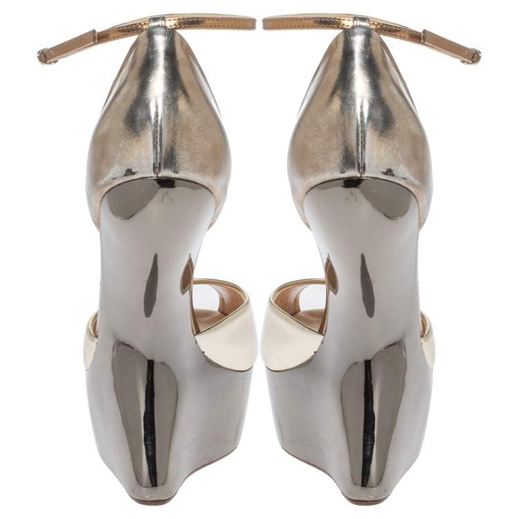 Pre Owned Giuseppe Zanotti Metallic Gold/Bronze Leather Buckle Strap Sculpted Wedge Pumps Size 42 