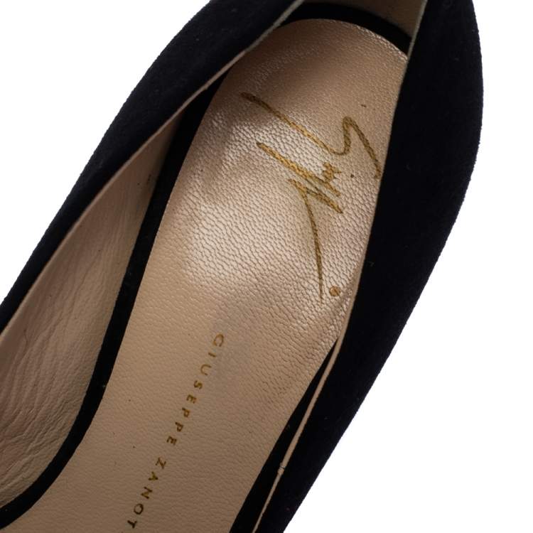 Pre Owned Giuseppe Zanotti Black/Grey Suede and Fabric Bow Pointed Toe Pumps Size 36