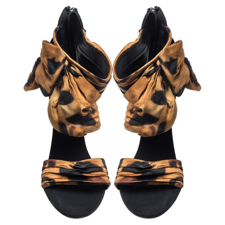 Pre Owned Giuseppe Zanotti Brown/Black Fabric And Leather Bow Ankle Cuff Sandals Size 38