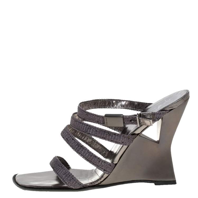 Pre Owned Giuseppe Zanotti Metallic Grey Woven Glitter Fabric Wedge Strappy Sandals Size 38.5