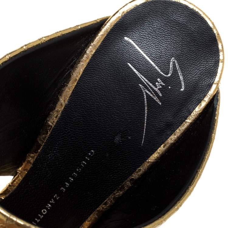 Pre Owned Giuseppe Zanotti Metallic Gold Snakeskin Effect Leather Andrea Mules Size 37.5