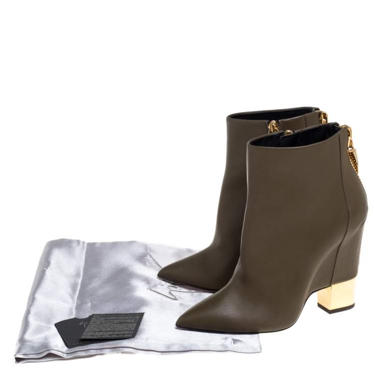 Pre Owned Giuseppe Zanotti Olive Green Leather  Pointed Toe Ankle Booties Size 38
