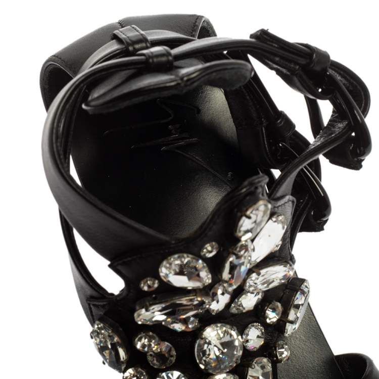 Pre Owned Giuseppe Zanotti Black Leather Crystal Embellished Ankle Strap T Strap Flat Sandals Size 36