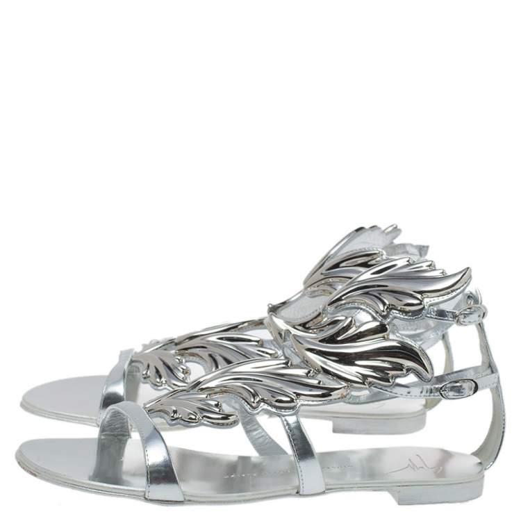 Pre Owned Giuseppe Zanotti Metallic Silver Leather Cruel Summer Flat Sandals Size 38