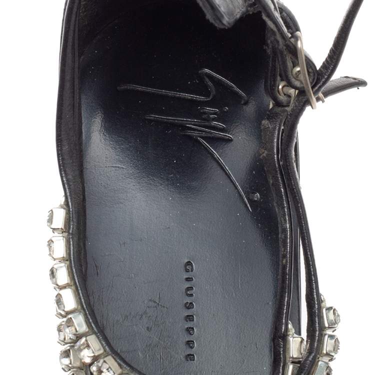 Pre Owned Giuseppe Zanotti Black Leather Embellished Thong Flats Size 38