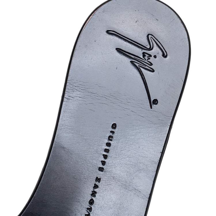 Pre Owned Giuseppe Zanotti Black Crystal Embellished Flat Sandals Size 40