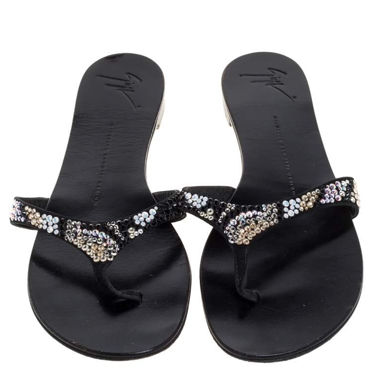 Pre Owned Giuseppe Zanotti Black Crystal Embellished Flat Sandals Size 40