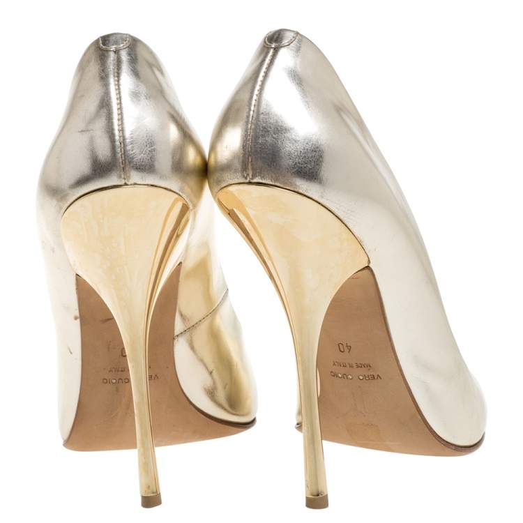 Pre Owned Giuseppe Zanotti Gold Patent Leather Pointed Toe Pumps Size 40