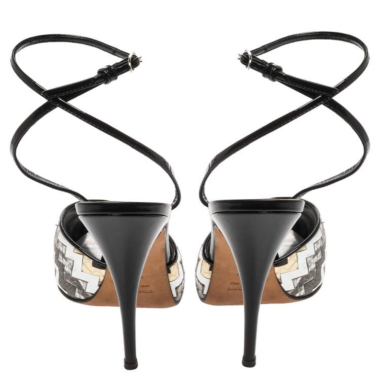 Pre Owned Giuseppe Zanotti Black/Silver Zigzag Patent and Leather Mixed Media Peep Toe Platform Sandals Size 39.5