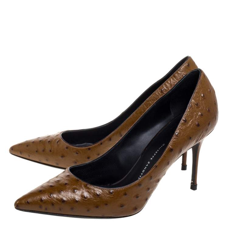 Pre Owned Giuseppe Zanotti Brown Ostrich Embossed Leather Lucrezia Pointed Toe Pumps Size 38.5