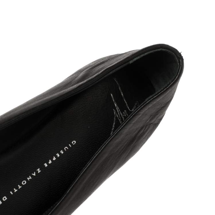 Pre Owned Giuseppe Zanotti Black Leather Malika Spiked Cap Toe Ballet Flats Size 38.5
