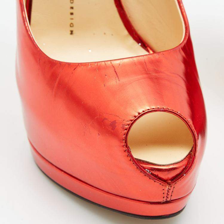 Pre Owned  Giuseppe Zanotti Red Mirror Leather Sharon Peep Toe Platform Pumps Size 39