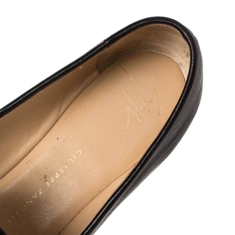Pre Owned Giuseppe Zanotti Black Leather Dallia Loafers Size 38