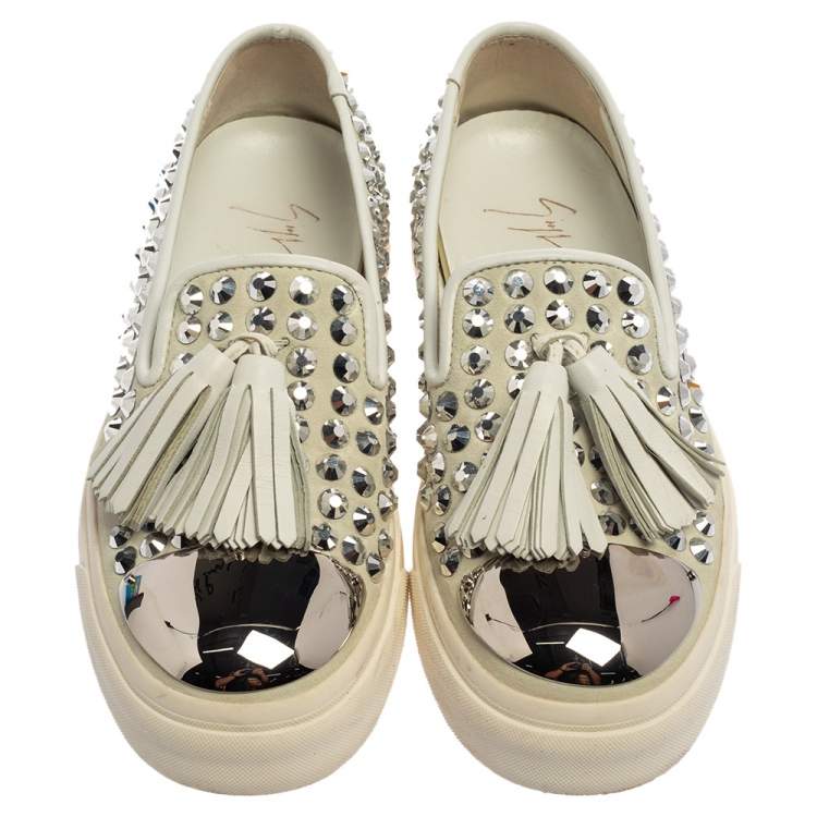 مملوكة مسبقًا Giuseppe Zanotti Light Grey Suede Crystal Studded Tassel Sneakers Size 37