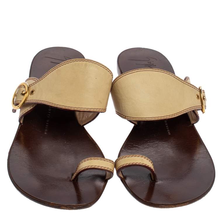 Pre Owned Giuseppe Zanotti Cream Leather Toe Ring Flats Size 37
