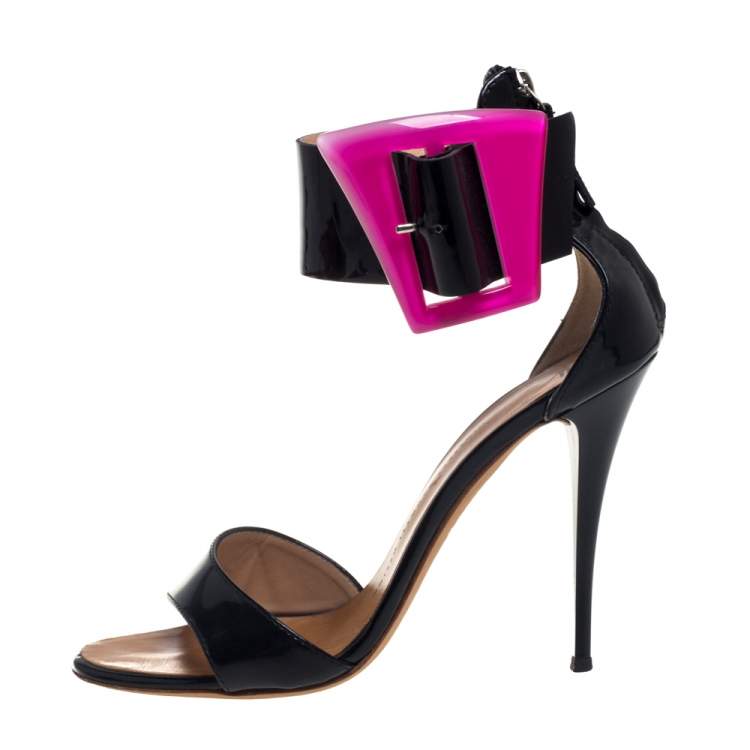 Pre Owned Giuseppe Zanotti Black/Pink Patent Leather Ankle Strap Open Toe Sandals Size 38.5