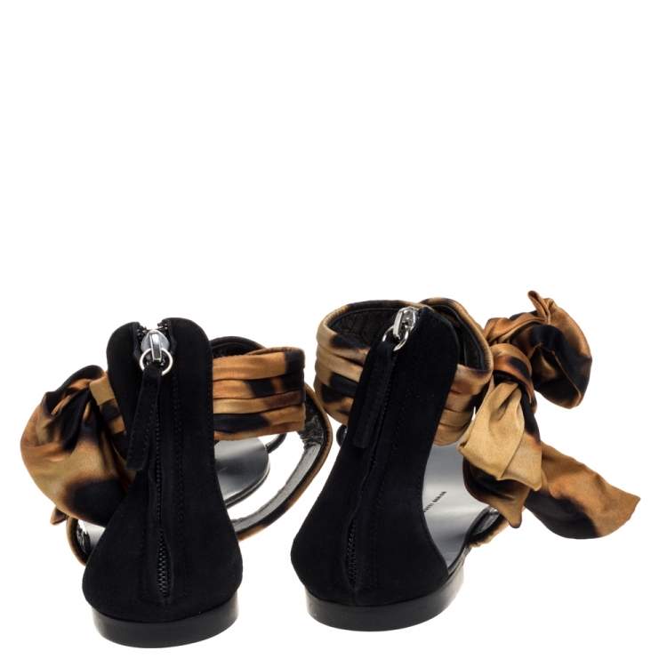 Pre Owned Giuseppe Zanotti Brown/Black Satin Sandals Size 39