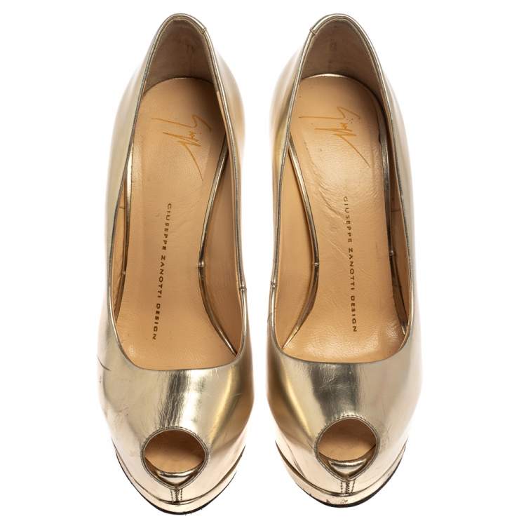 Pre Owned Giuseppe Zanotti Metallic Gold Leather Peep Toe Platform Pumps Size 36.5