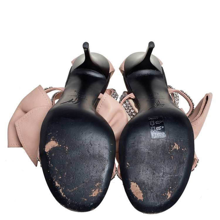 Pre Owned Giuseppe Zanotti Beige Leather Crystal Embellished Bow Detail Sandals Size 37.5