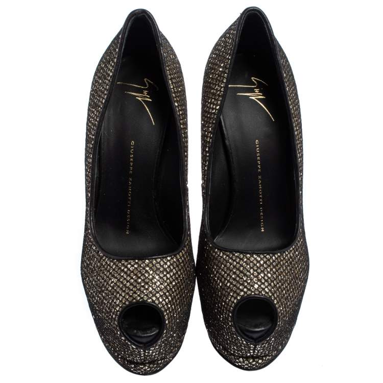 Pre Owned Giuseppe Zanotti Gold/Black Glitter And Mesh Sharon Pumps Size 38.5