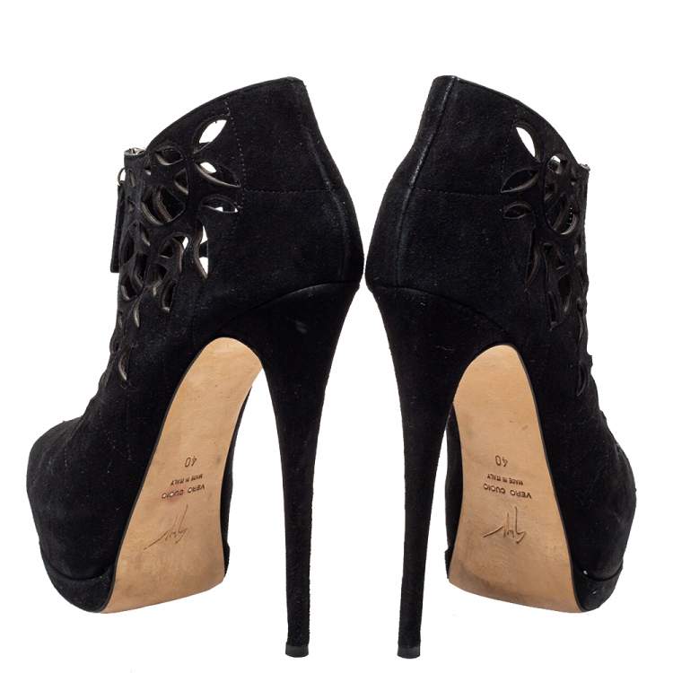 Pre Owned Giuseppe Zanotti Black Suede Peep Toe Front Zipper Detail Ankle Boots Size 40