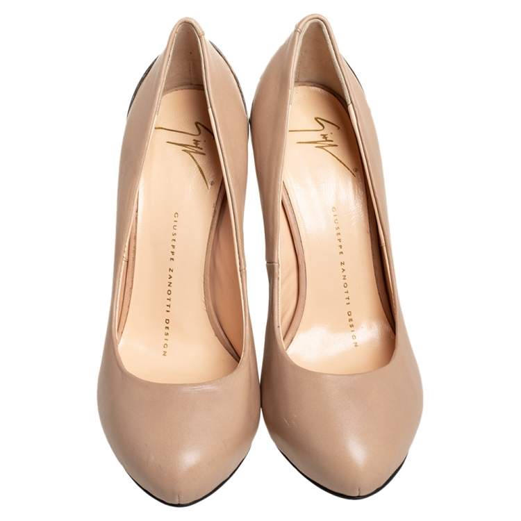 Pre Owned Giuseppe Zanotti Beige Leather Round Toe Pumps Size 36