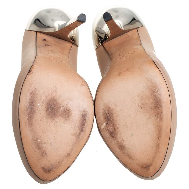 Pre Owned Giuseppe Zanotti Beige Leather Round Toe Pumps Size 36