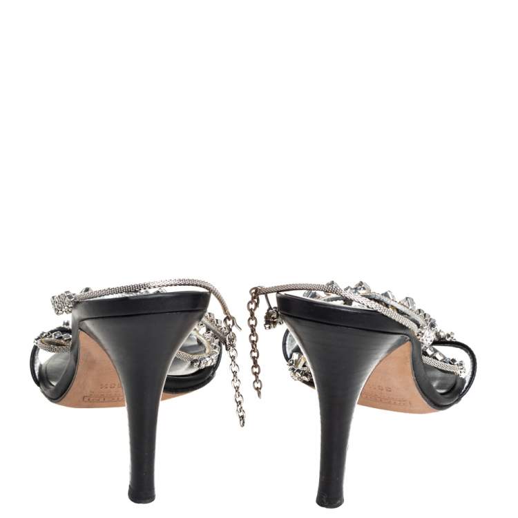 Pre Owned Giuseppe Zanotti Black Leather Crystal Embellished T Strap Sandals Size 38.5