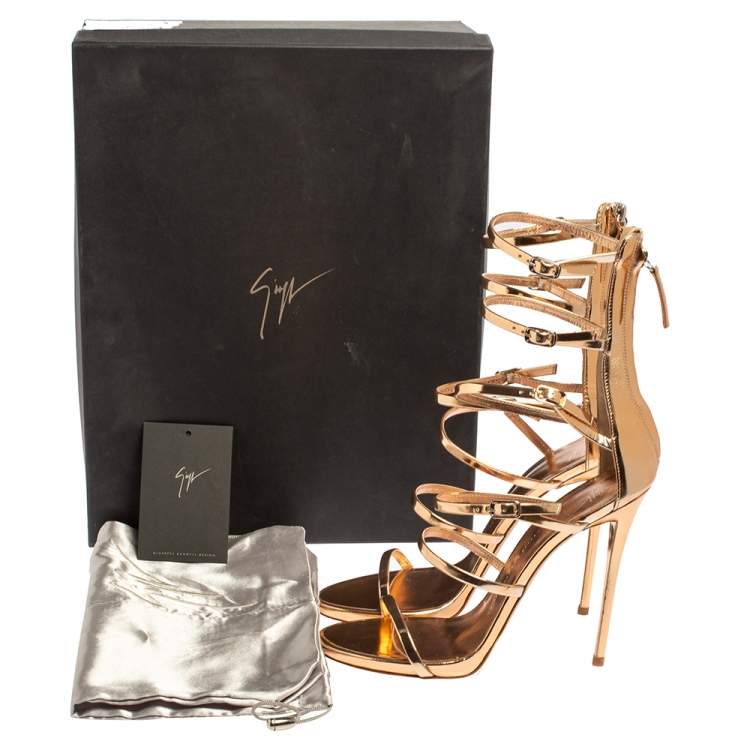 Pre Owned Giuseppe Zanotti Peach Patent Leather Alien Siutta Sandals Size 39.5 