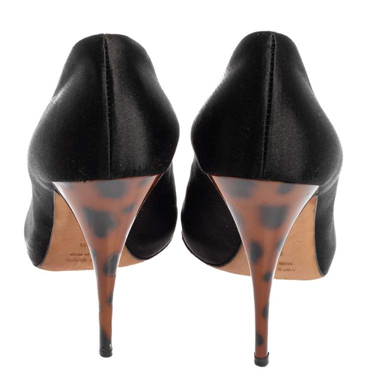 Pre Owned Giuseppe Zanotti Black Satin Bow Embellished Peep Toe Pumps Size 38.5