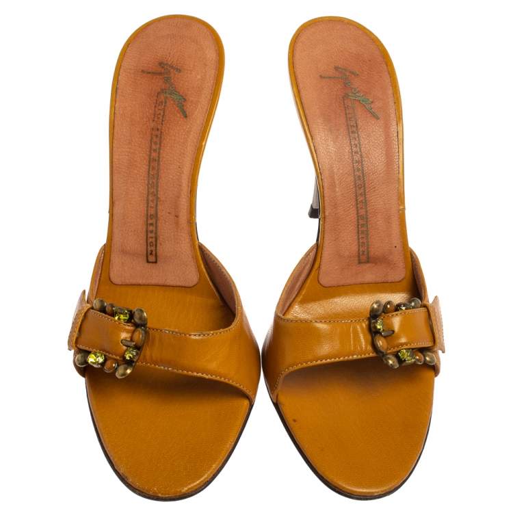 Pre Owned Giuseppe Zanotti Yellow  Leather Buckle Embellishment Sandals Size 36