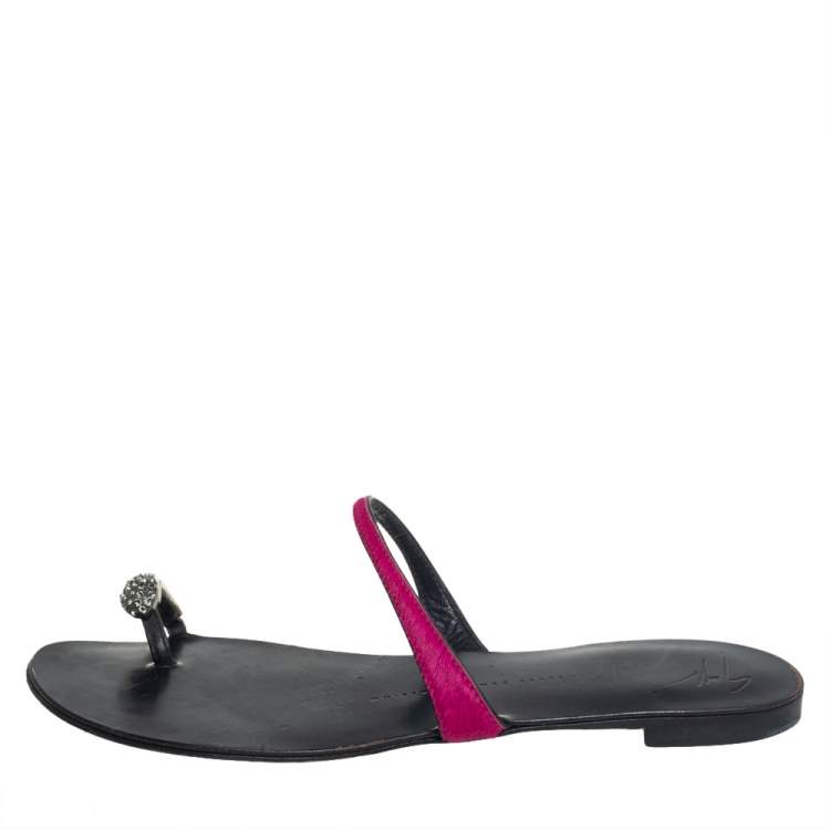 Pre Owned Giuseppe Zanotti Pink Calf Hair And Silver Crystal Embellished Toe Ring Flats Size 38