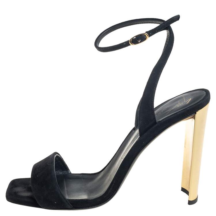 مملوكة مسبقًا Giuseppe Zanotti Black Suede Open Toe Sandals Size 37.5