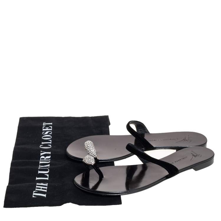 Pre Owned Giuseppe Zanotti Black Velvet Crystal Embellished Toe Ring Flat Sandals Size 37