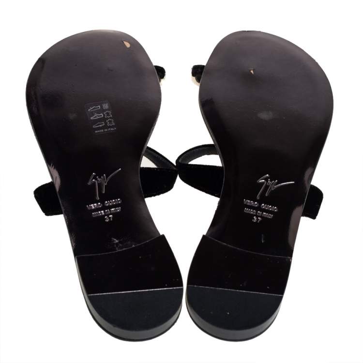 Pre Owned Giuseppe Zanotti Black Velvet Crystal Embellished Toe Ring Flat Sandals Size 37