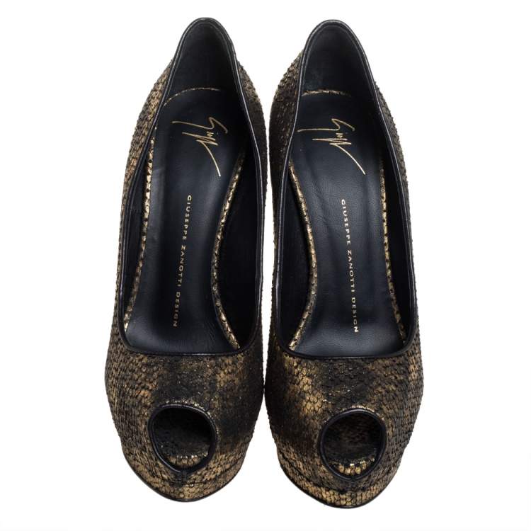 Pre Owned Giuseppe Zanotti Gold/Black Python Embossed Leather Peep Toe Platform Pumps Size 38.5