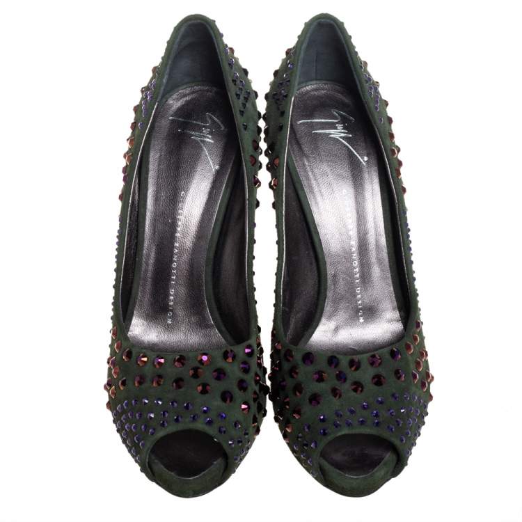مملوكة مسبقًا Giuseppe Zanotti Green Suede Crystal Embellished Peep Toe Pumps Size 39.5