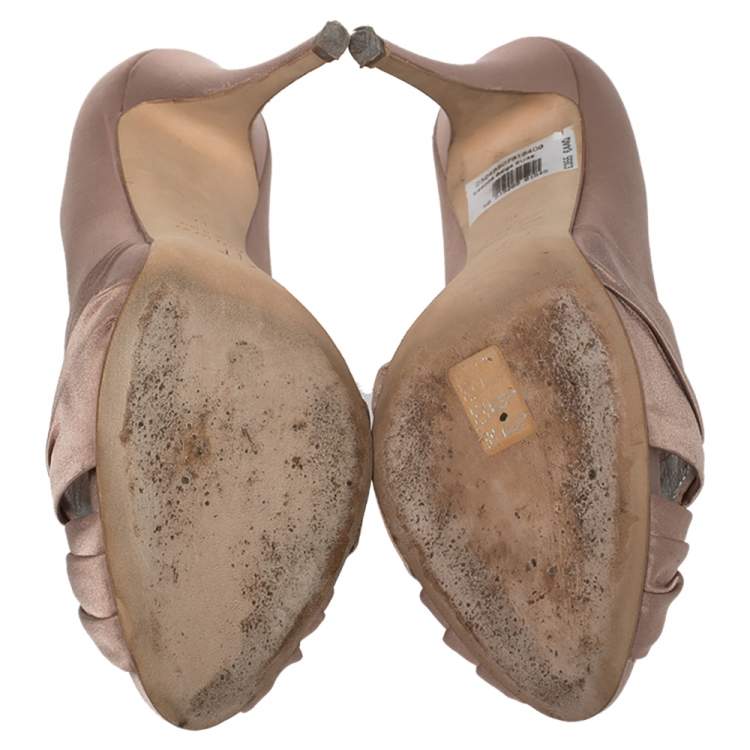Pre Owned  Giuseppe Zanotti Beige Satin Knot Detail Pumps Size 39