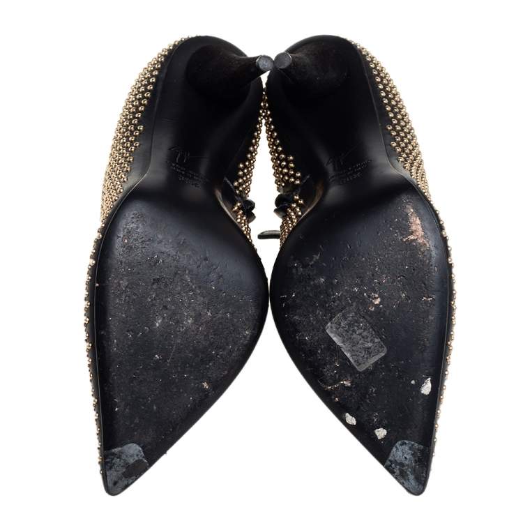 Pre Owned Giuseppe Zanotti Black/Gold Studded Leather Ankle Length Booties Size 38.5