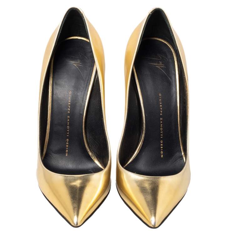 Pre Owned Giuseppe Zanotti Gold Leather Pointed Toe Pumps Size 38