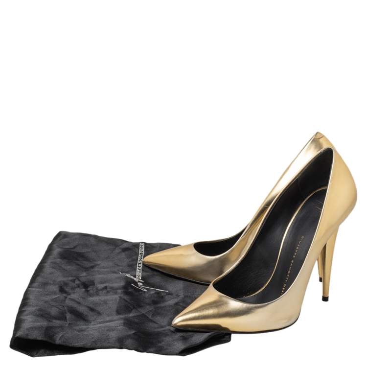 Pre Owned Giuseppe Zanotti Gold Leather Pointed Toe Pumps Size 38