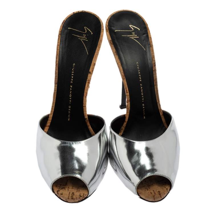 Pre Owned Giuseppe Zanotti Silver Leather Peep Toe Slide Sandals Size 40